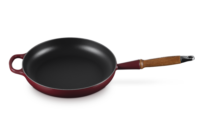 Cast Iron Signature Frying Pan with Wooden HandleGarnet image number 3